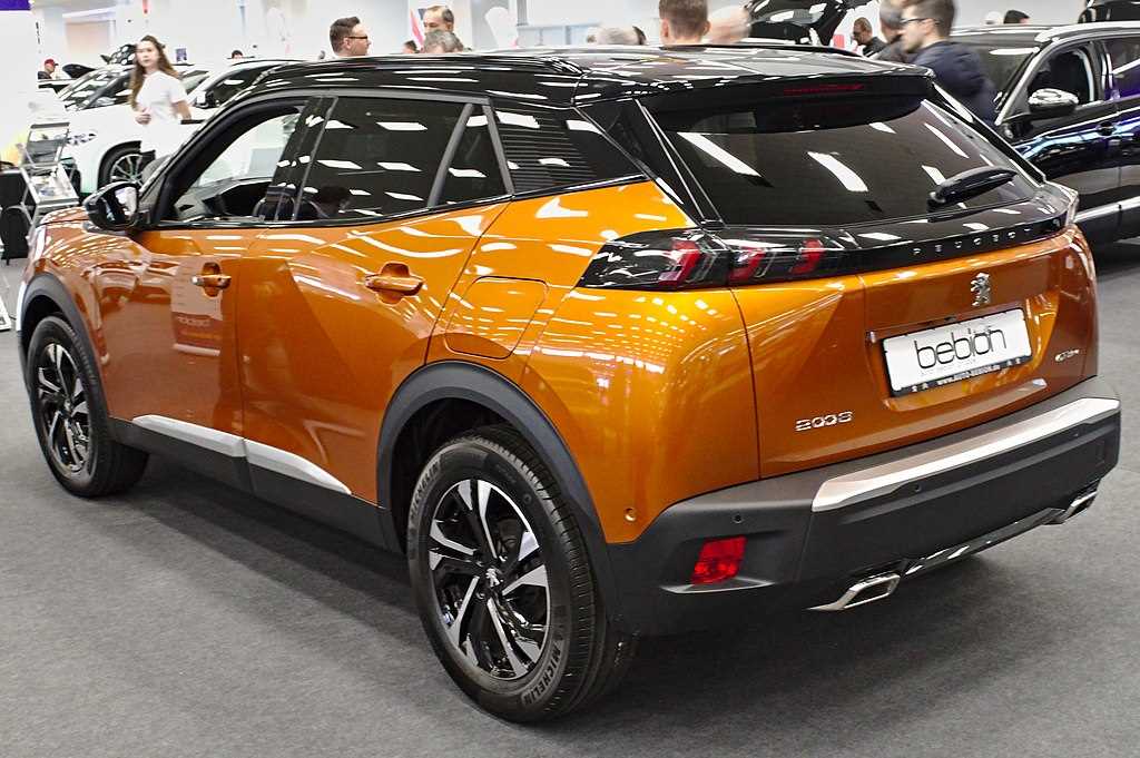 peugeot 2008 trasera