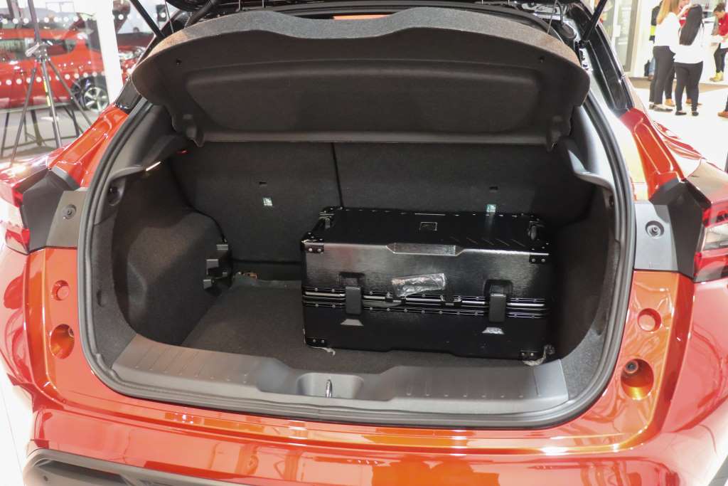 Maletero Nissan Juke
